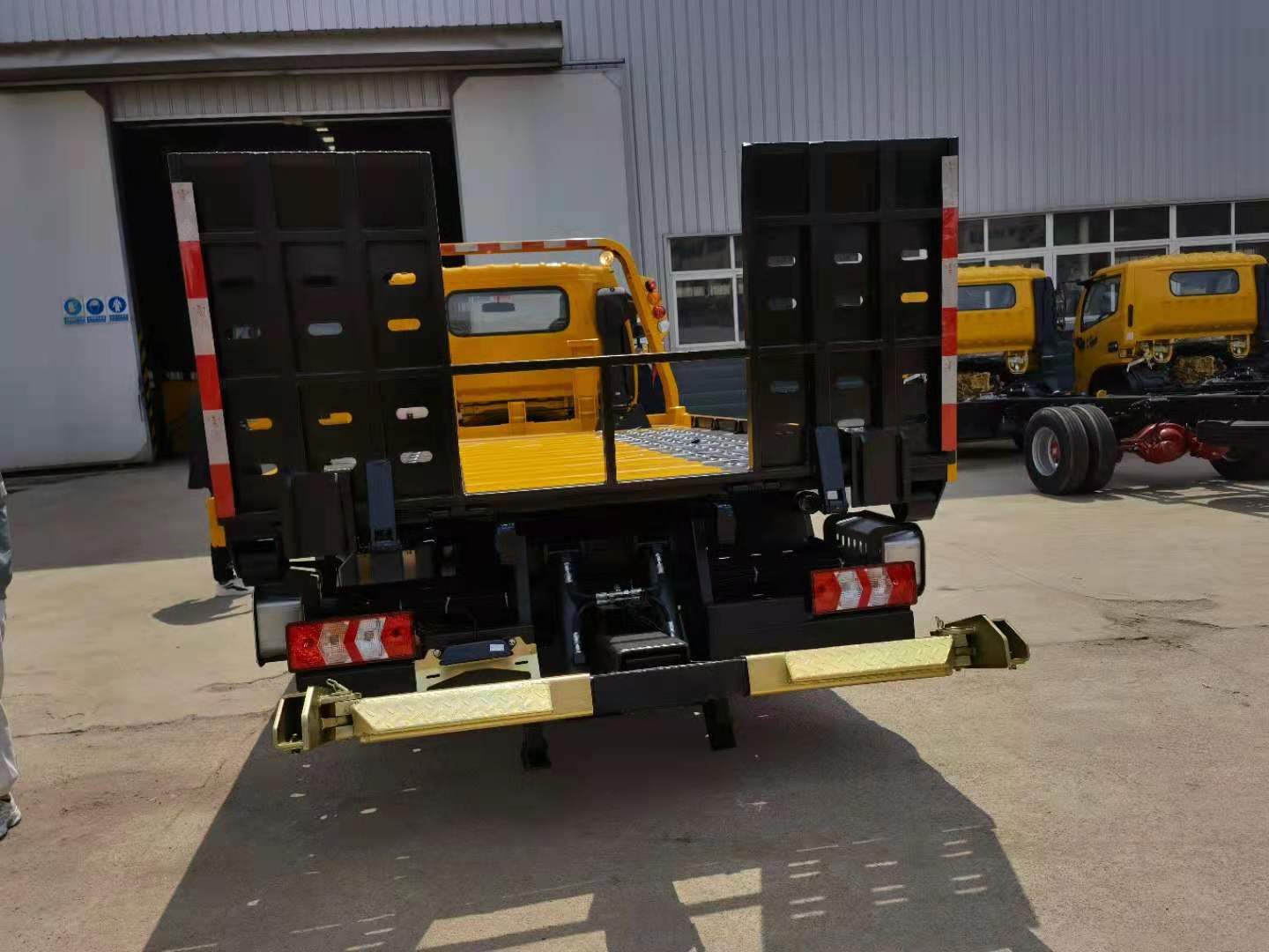 国六江淮骏铃V5清障车（蓝牌）