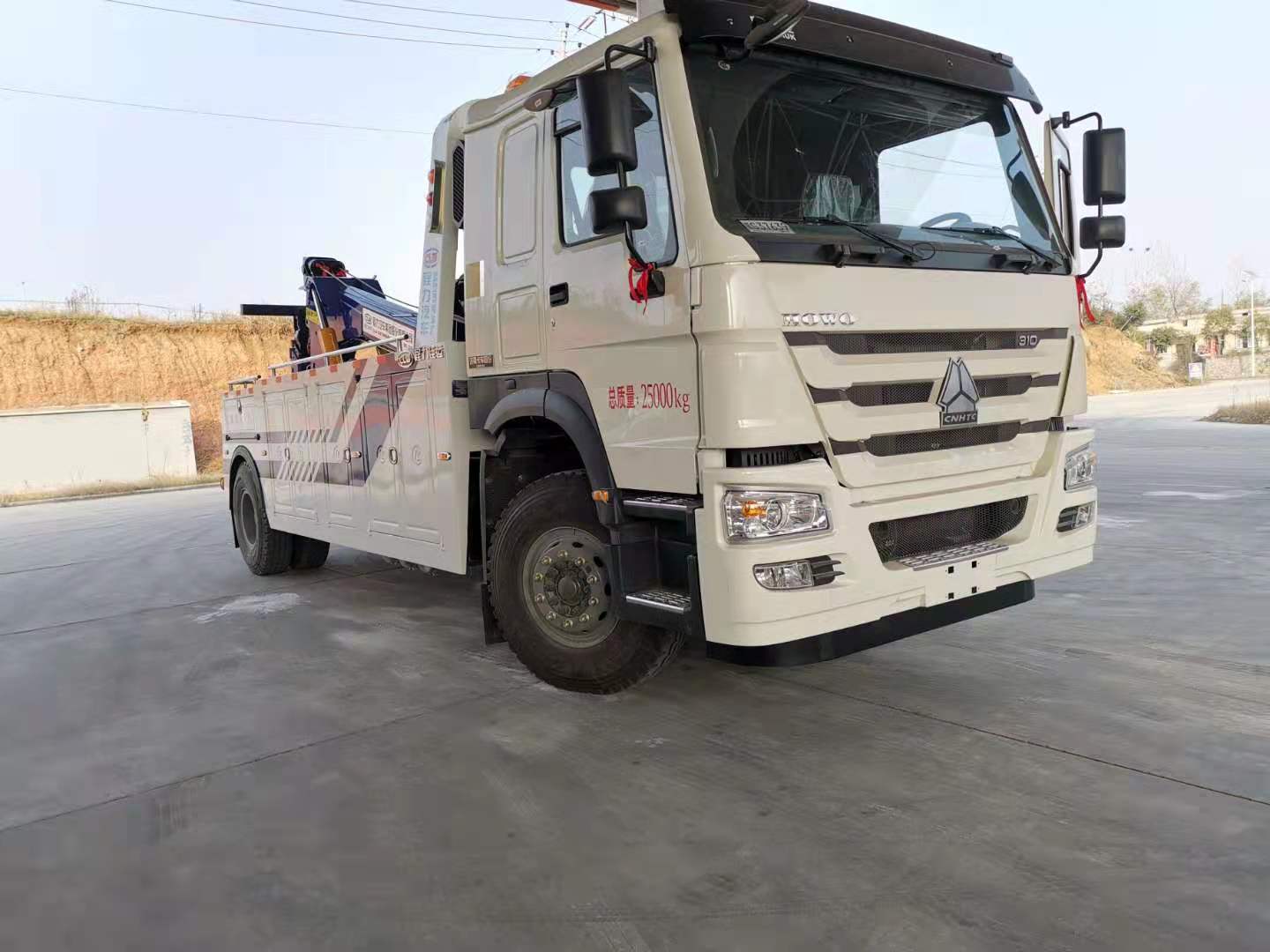 重汽豪沃拖吊连体