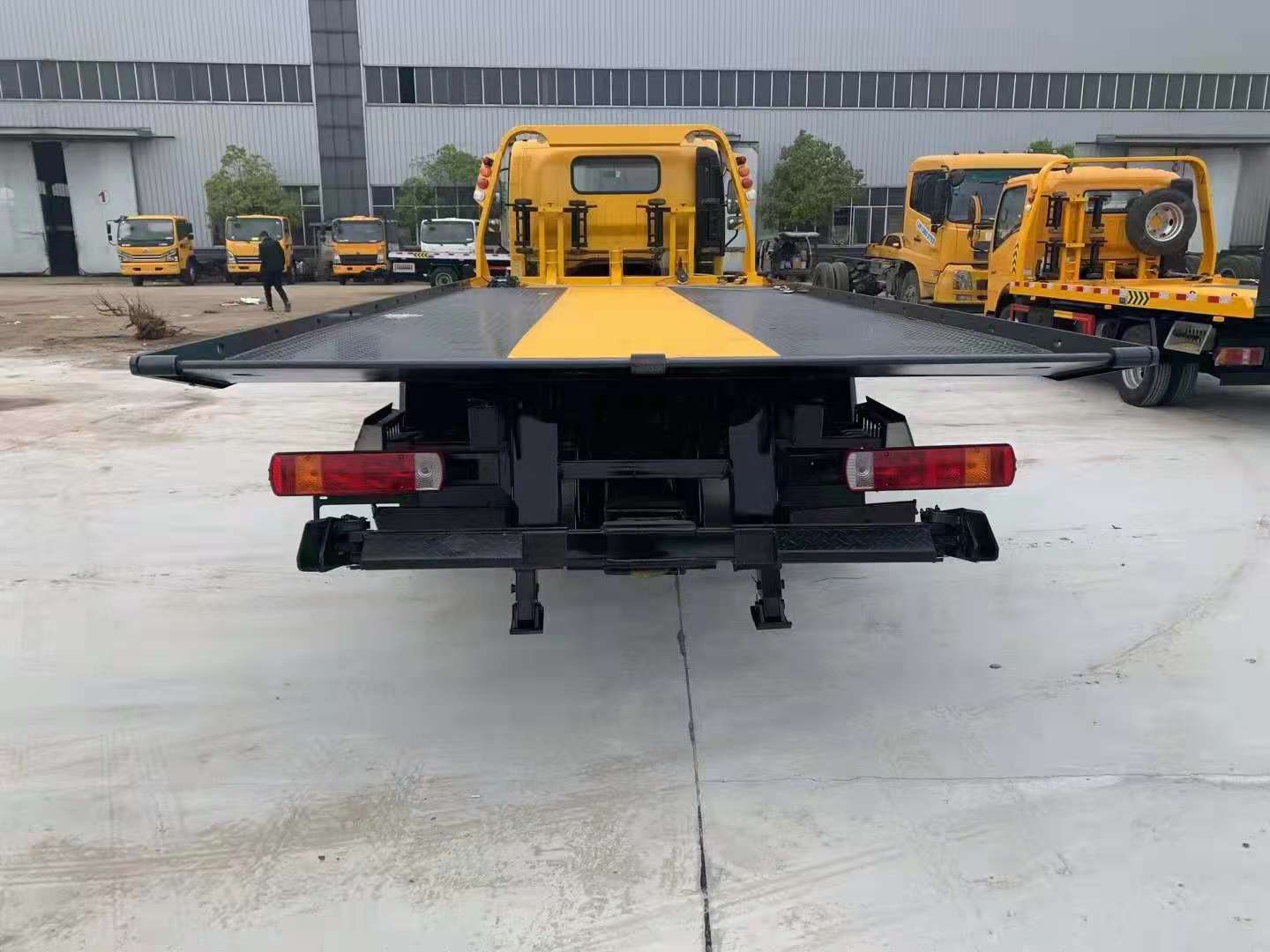 解放虎VH大黄牌清障车