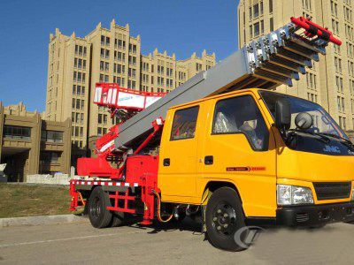 28-33米 蓝牌江铃双排·云梯车