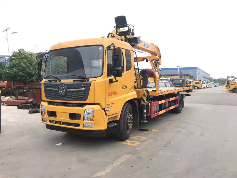 解放j6带吊清障车