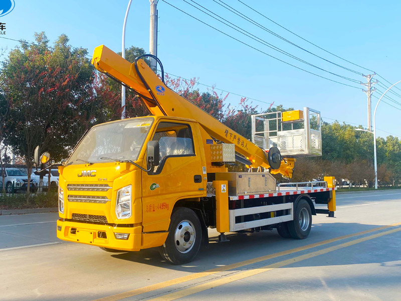 江铃23米蓝牌伸缩臂高空作业车