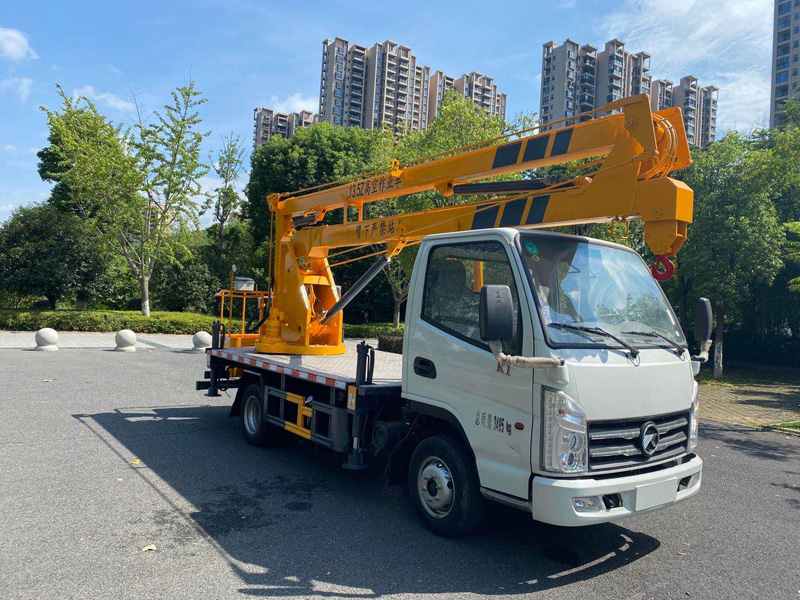 凯马13.5米蓝牌高空作业车