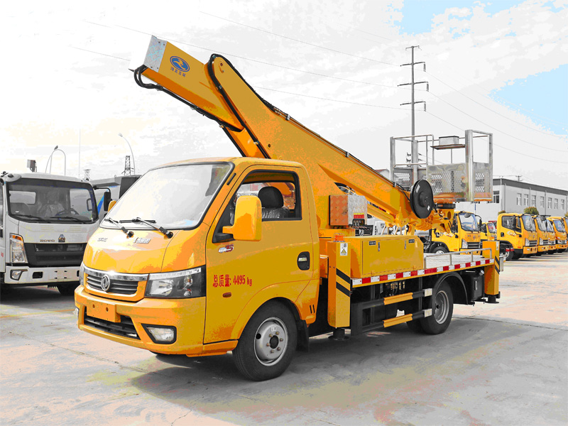 东风途逸20米蓝牌伸缩臂高空作业车